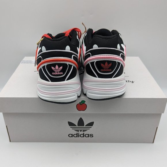 Adidas Women's Original Hello Kitty Sneakers Astir Shoes US: 6/7/7.5/8.5 - Picture 5 of 7